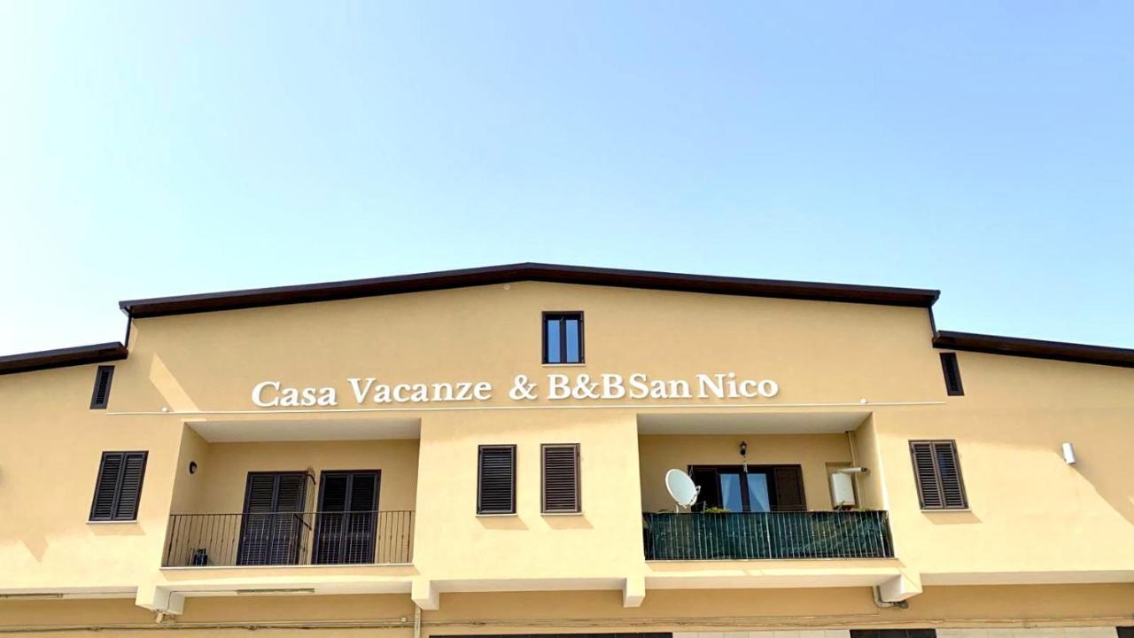 Casa Vacanze E Fitta Camere San Nico Corigliano Calabro Buitenkant foto