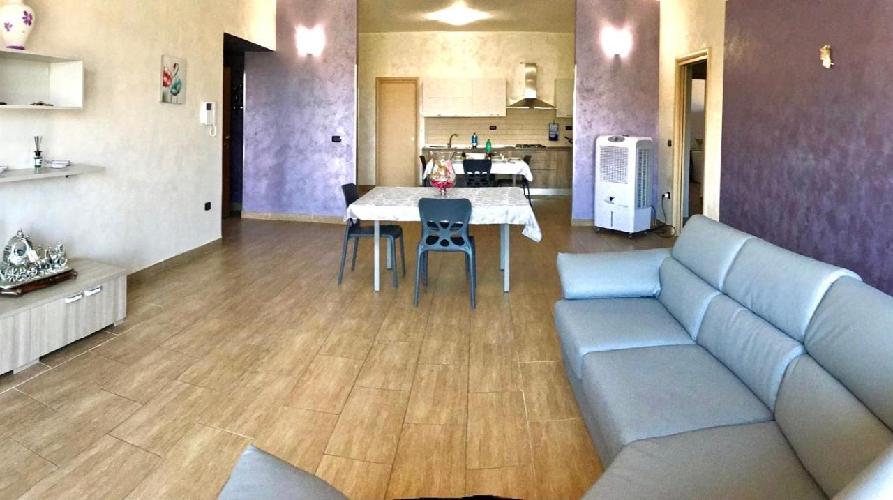 Casa Vacanze E Fitta Camere San Nico Corigliano Calabro Buitenkant foto