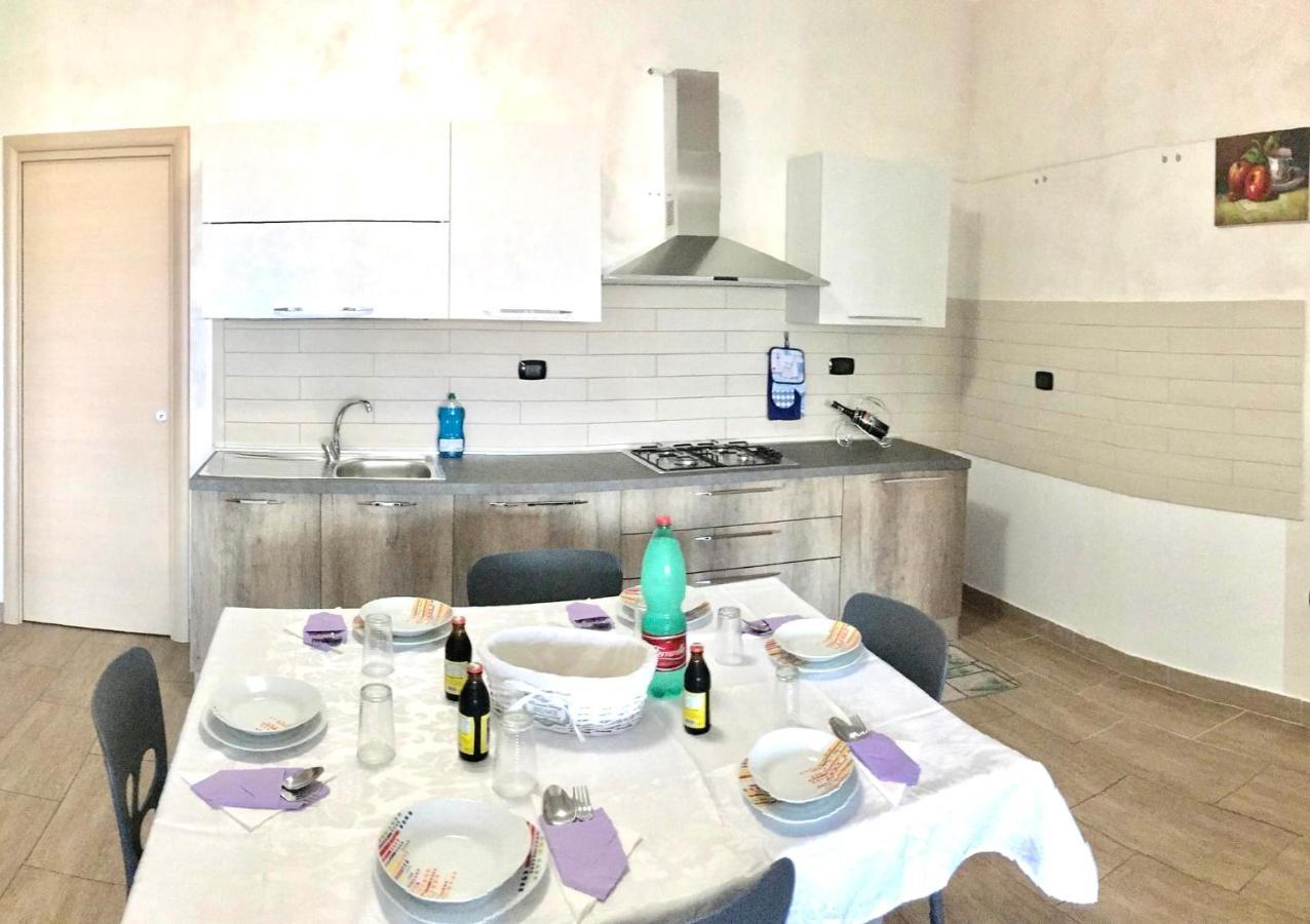 Casa Vacanze E Fitta Camere San Nico Corigliano Calabro Buitenkant foto