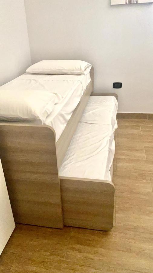 Casa Vacanze E Fitta Camere San Nico Corigliano Calabro Buitenkant foto