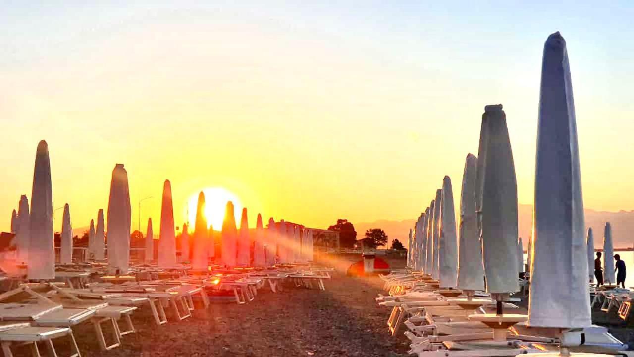 Casa Vacanze E Fitta Camere San Nico Corigliano Calabro Buitenkant foto
