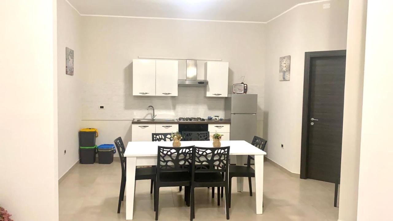 Casa Vacanze E Fitta Camere San Nico Corigliano Calabro Buitenkant foto