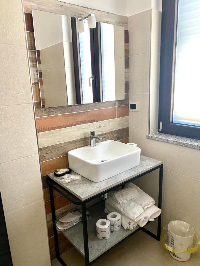 Casa Vacanze E Fitta Camere San Nico Corigliano Calabro Buitenkant foto
